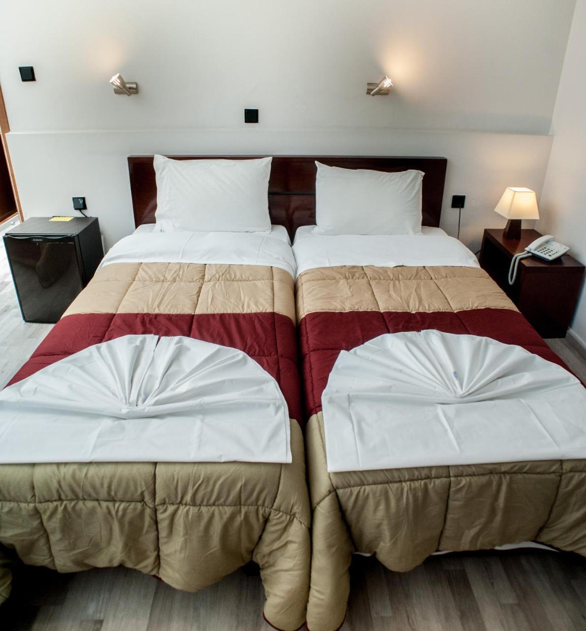 Hotel Aigli Peraía Eksteriør billede